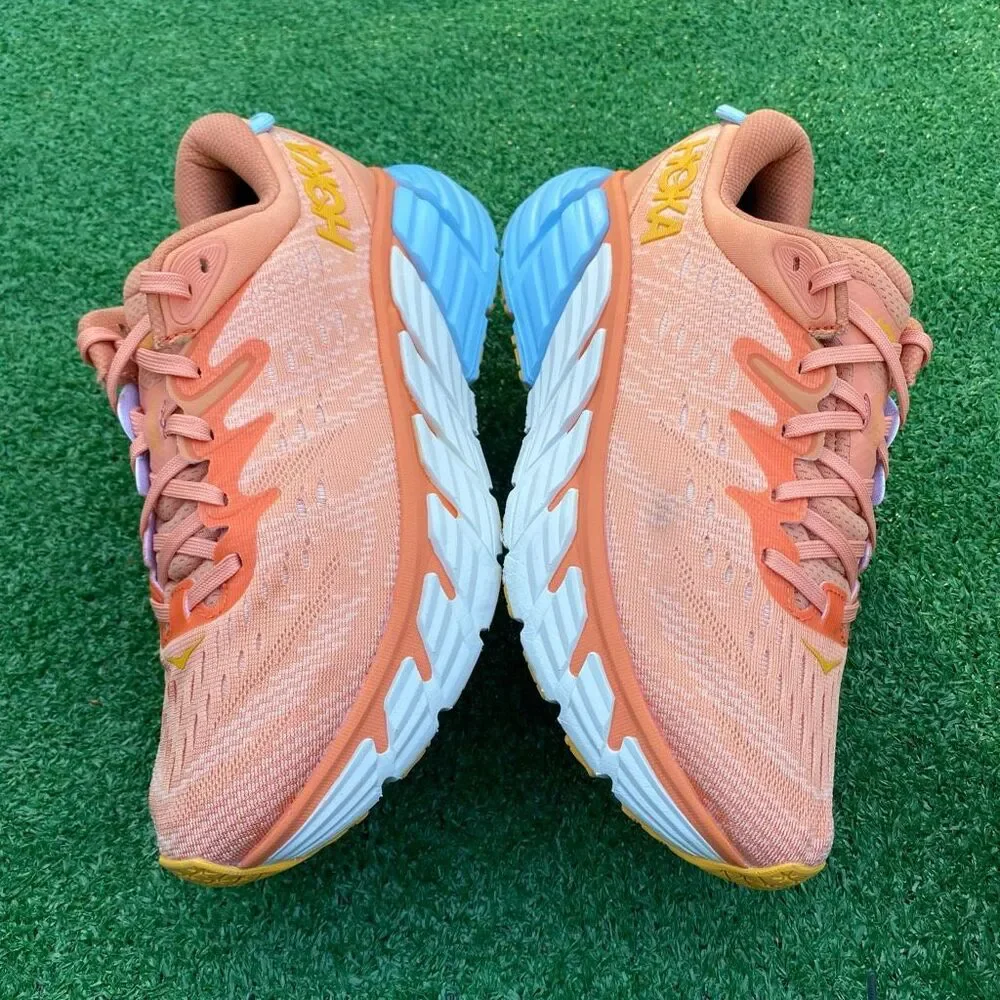 HOKA ONE ONE GAVIOTA 4 - Women’s Athletic Shoes - SIZE 9B